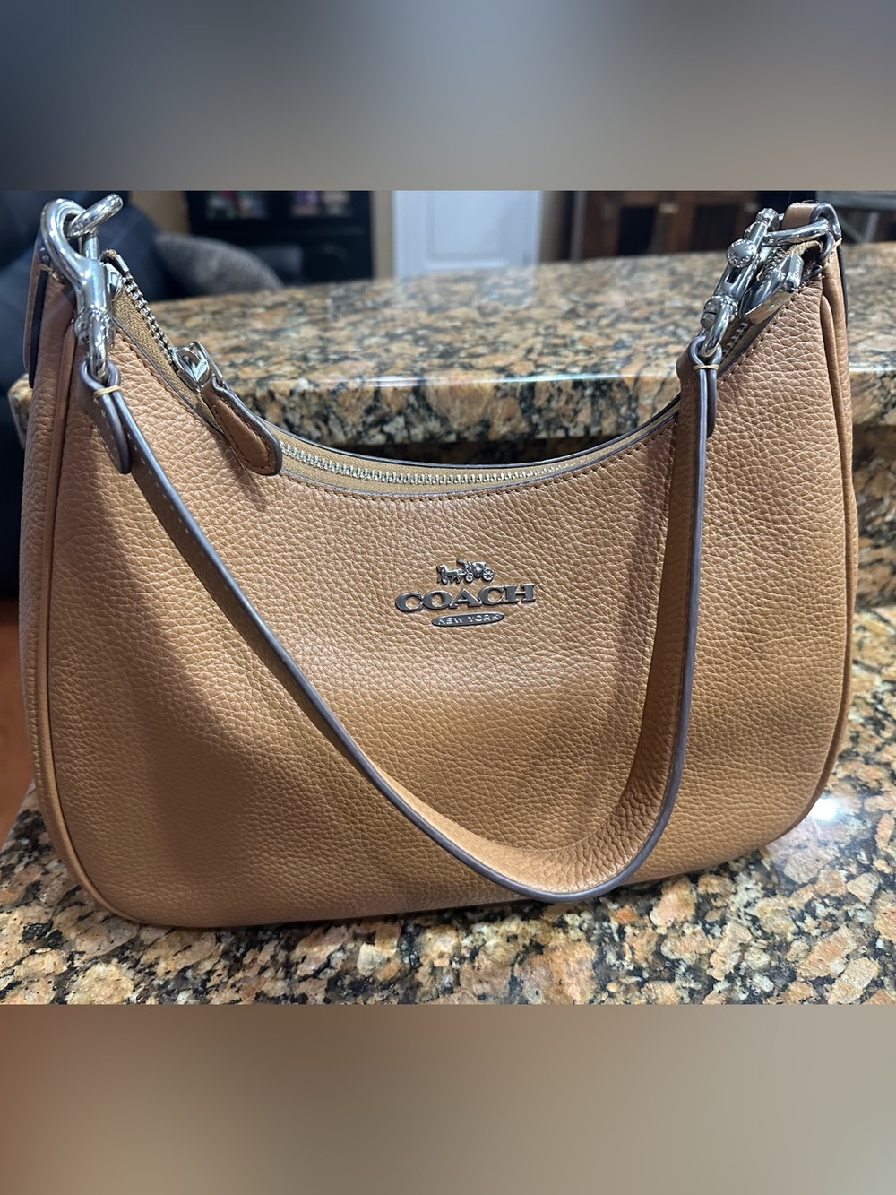 Coach Pebbled Leather Shoulder Bag in Brown Tan - Picture 2 of 6